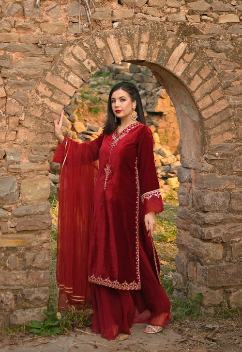 winter collection pakistani dresses Pakistani Winter Dresses Online UK