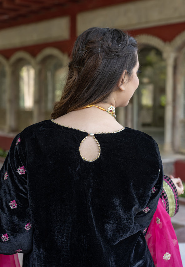 SHEHNAI (Shirt & Dupatta) - Omal